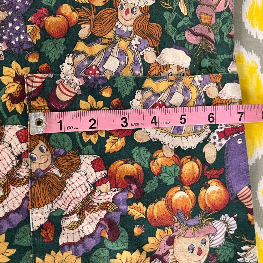 White Cross Fall Print Lab Coat - Picture 11 of 12